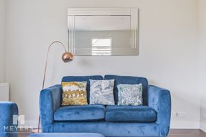 Sitting Room- click for photo gallery